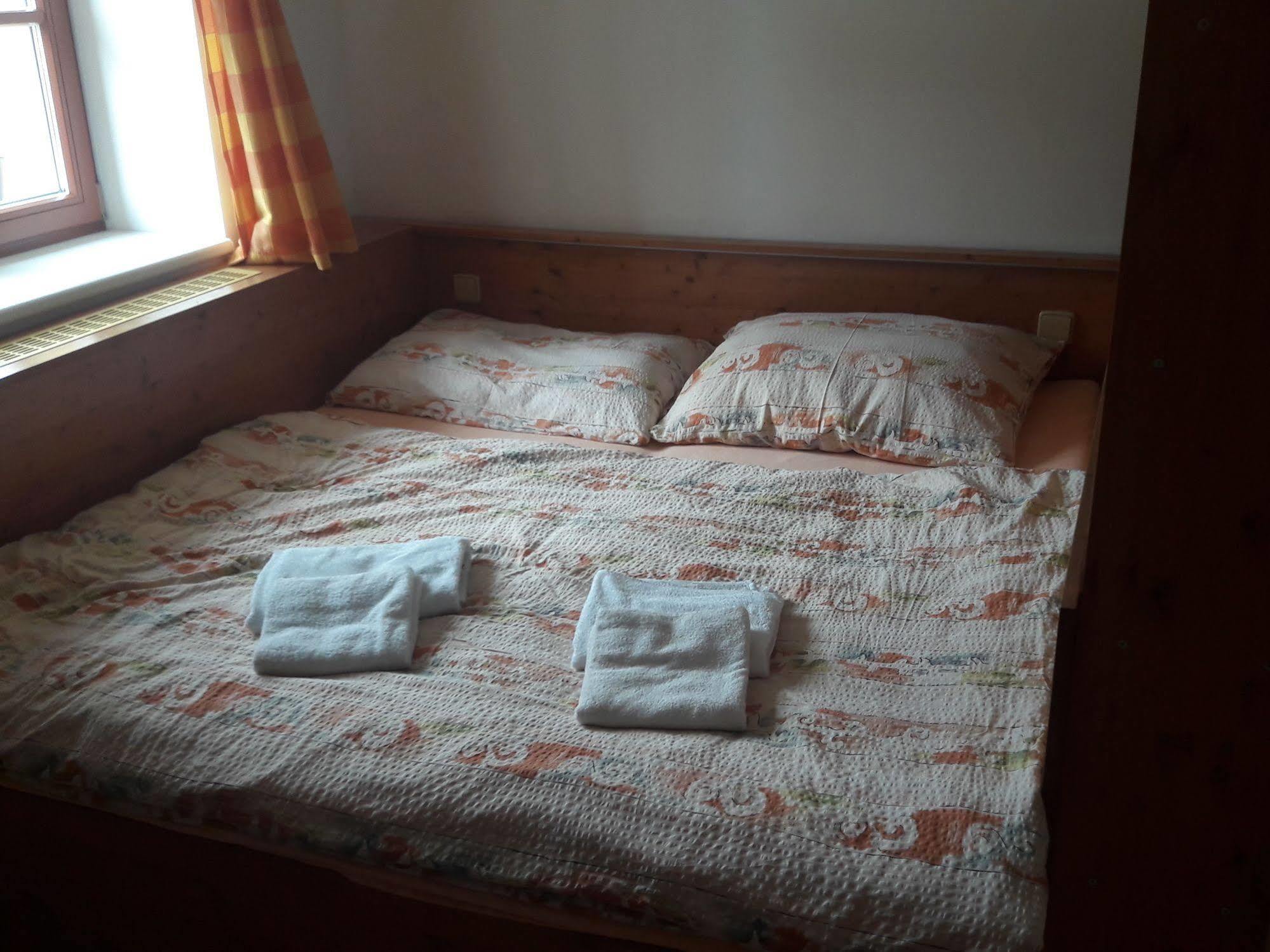 Hotel Lidicka Bouda 페츠 포트 스네스코우 외부 사진